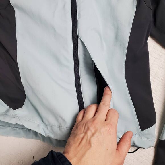 REI Women Softshell Full Zip Thermo LT Jacket 1 Front Pocket Baby Blue & Grey S - Picture 7 of 9